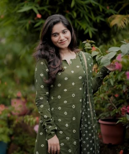 KLOSIA Women's Printed Anarkali Kurta and Pant with Dupatta Set (in, Alpha, L, Green)