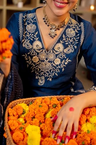 Klosia Women Embroidery Solid Straight Kurta and Pant Set with Dupatta