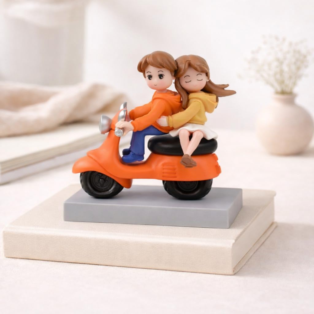 CraftVatika Valentines Day Gift for Husband Wife Girlfriend Boyfriend, Valentine Love Couple on Scooter Ride Statue Showpiece Home Decorative Items for Tabletop, Room Office Decor Bedroom Items