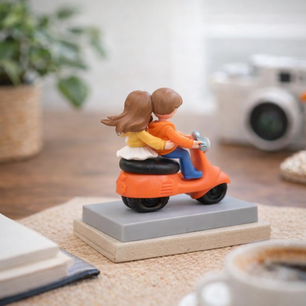 CraftVatika Valentines Day Gift for Husband Wife Girlfriend Boyfriend, Valentine Love Couple on Scooter Ride Statue Showpiece Home Decorative Items for Tabletop, Room Office Decor Bedroom Items
