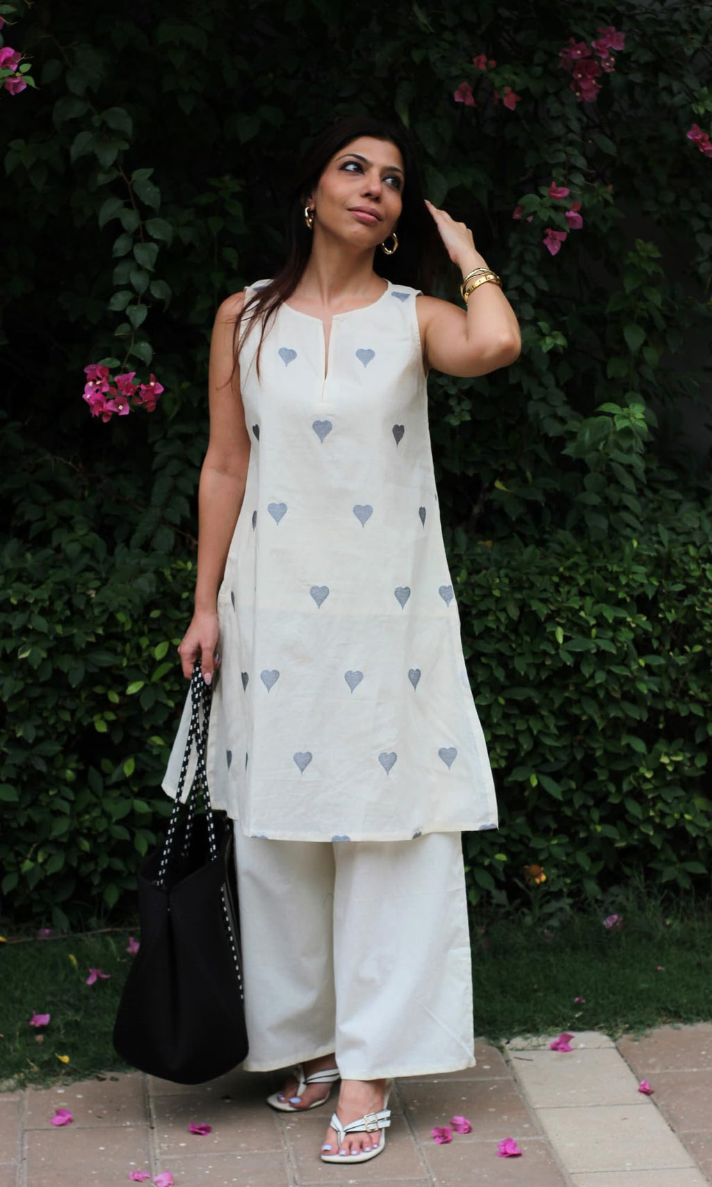 ANNI Designer Women's Cotton Blend Straight Embroidery Kurta with Palazzo (Rushali White_L_White_Large)
