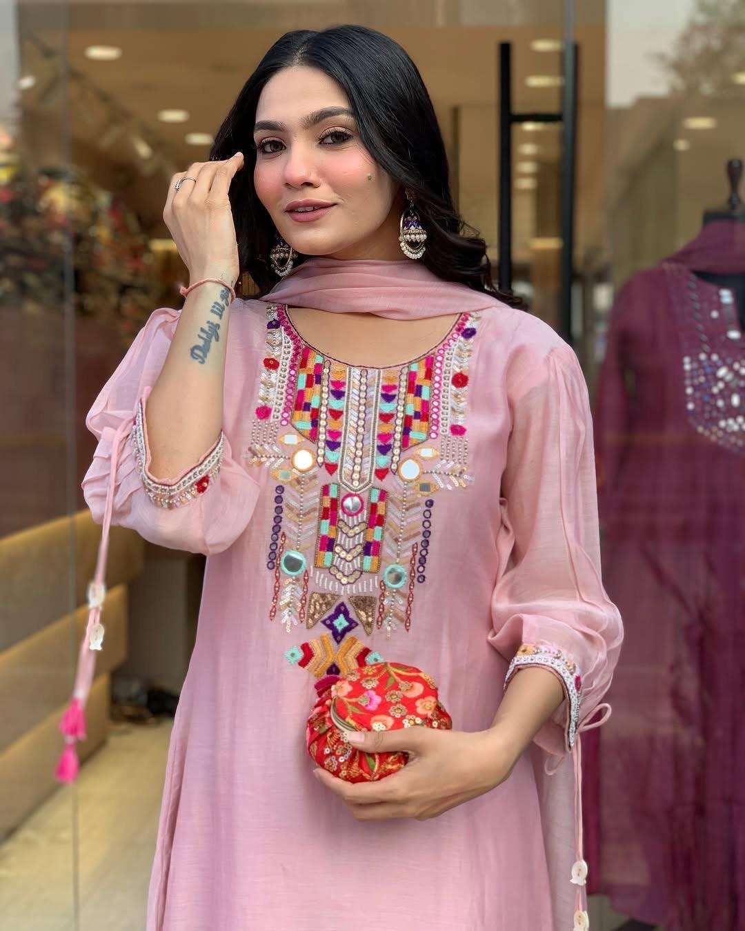 AayuKreations Women's Cotton Mirror Work Embroidered Straight Kurti With Pant and Dupatta Set (Baby Pink-L)