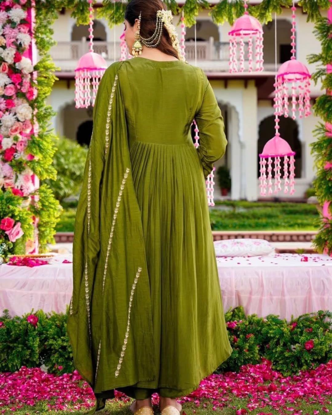 Nermosa Women Embroidery Solid Anarkali Kurta and Pant Set with Dupatta (IN, Alpha, 2XL, Green)