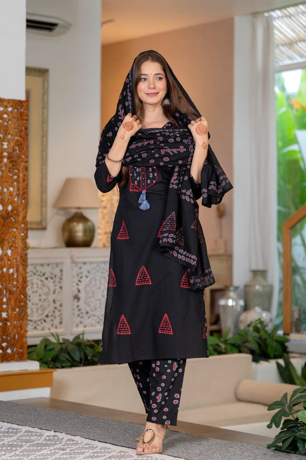 PARTHVI Women's Pure Cotton Printed Straight Kurta Set with Palazzo Pants & Dupatta- Ethnic Wear, Black