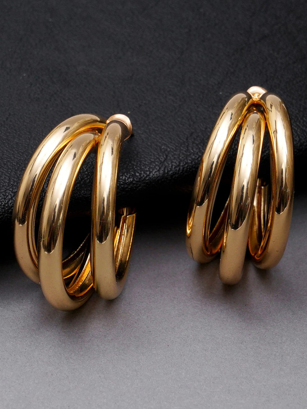 Bohey by KARATCART Gold-Toned Classic Half Hoop Earrings for Women