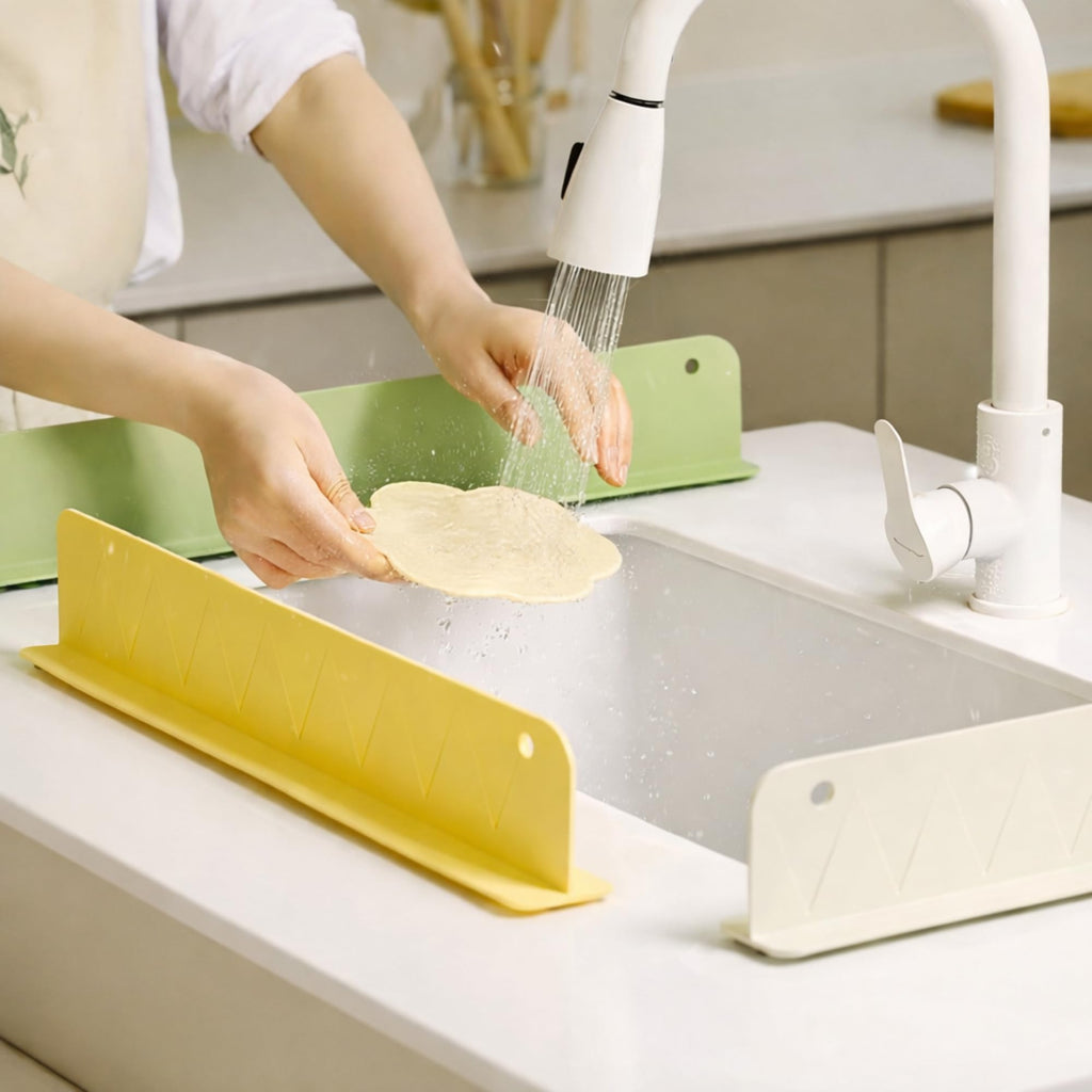 Silicone Sink Splash Guard 40 CM for Indian Kitchens | Standard Size Anti-Splash Water Control Strip with Strong Suction Cups | Reusable Sink Edge Guard for Kitchen & Bathroom (Pack of 1)