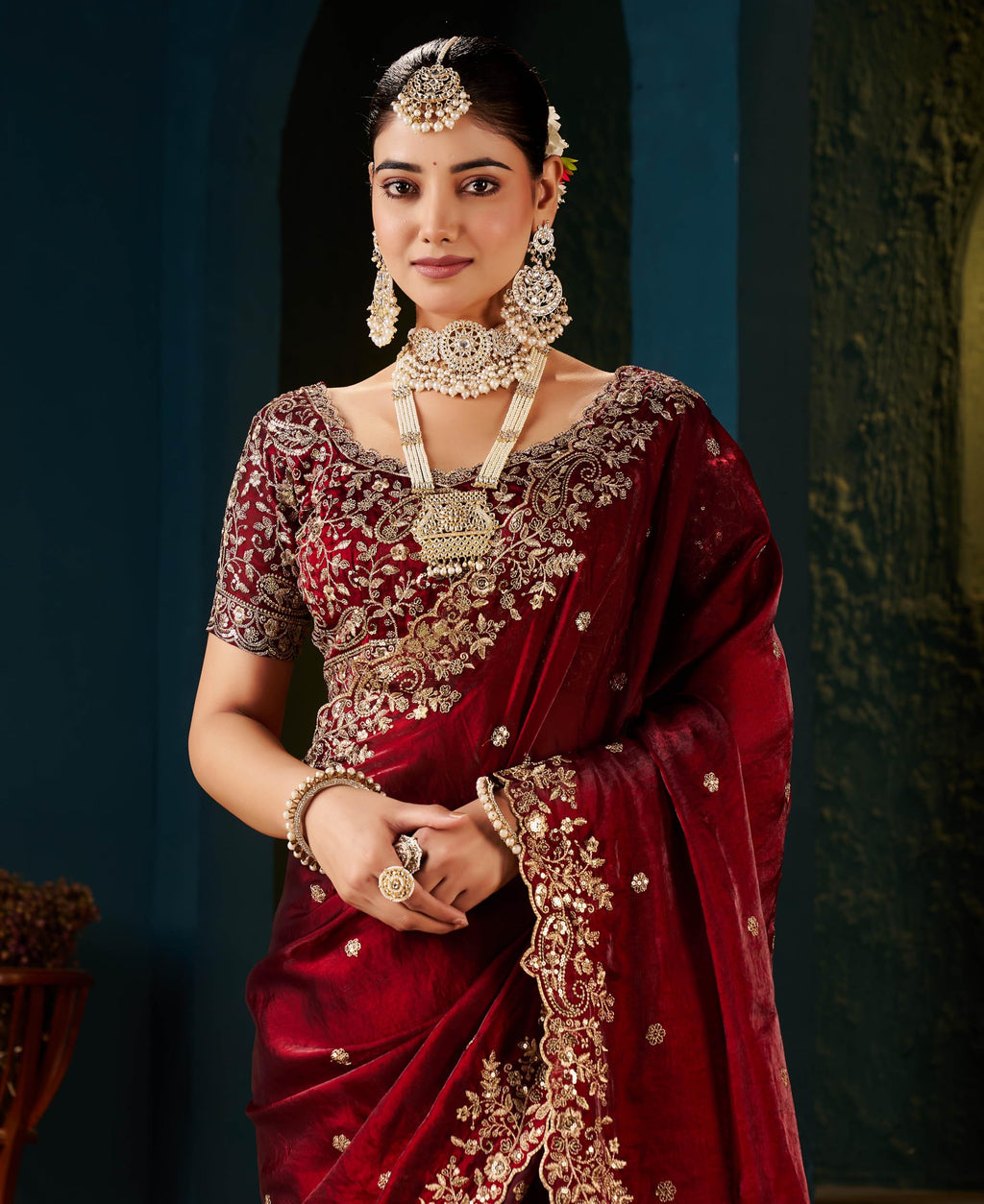 Women's Silk Saree with Embroidered Blouse Piece, Traditional Parte Wear with Gold Border and Hand Work Lace Embellished, Solid/Plain, Applique, Woven, Bollywood Jimmy Jimmy, Satin Saree (Maroon)