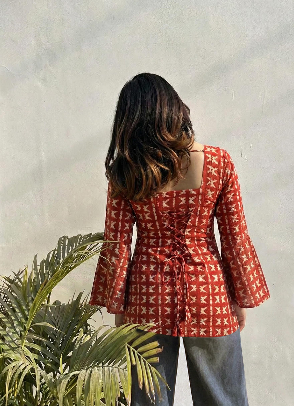 ANNI Designer Women's Viscose Blend Printed Short Kurti (Naganika Red_L_Red_Large)