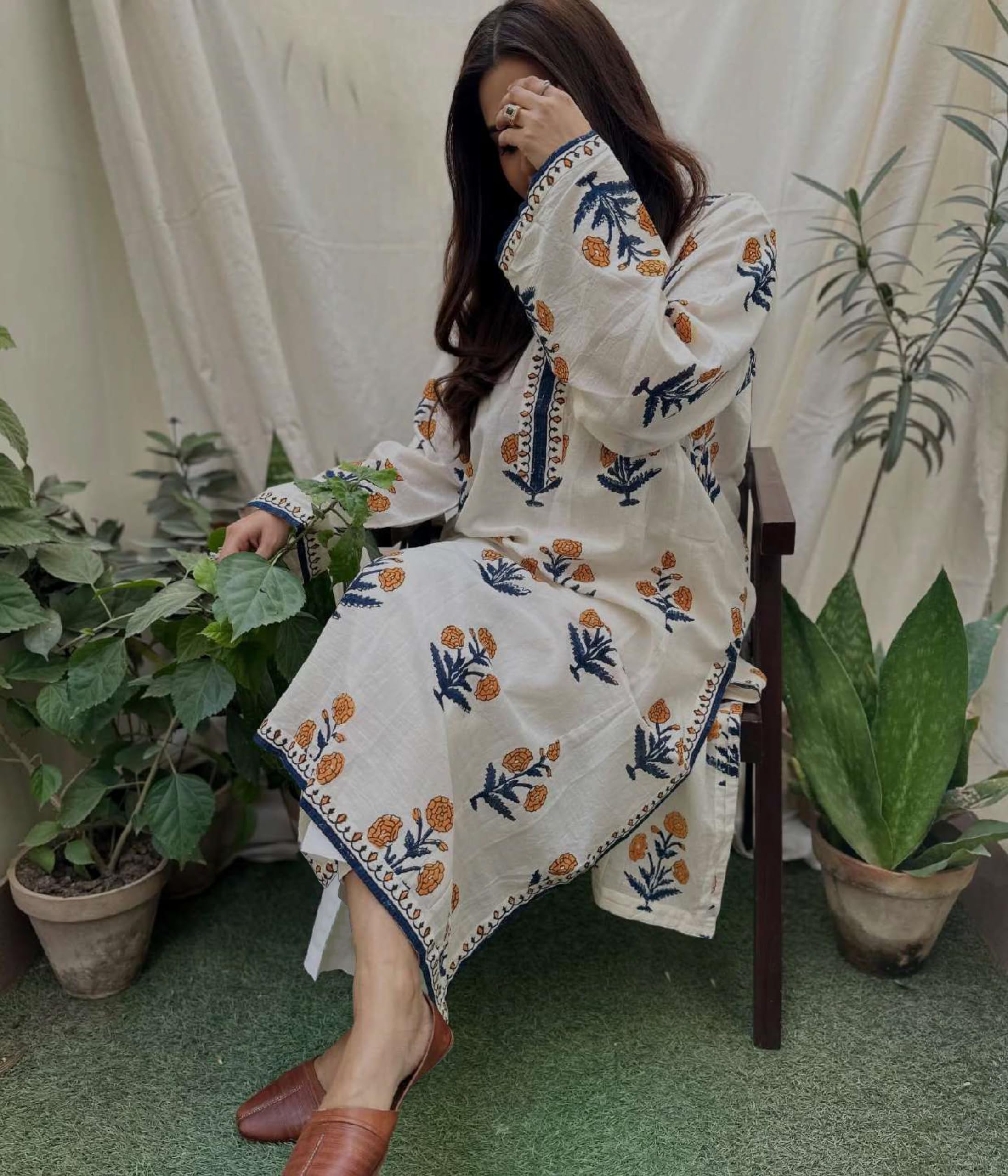 ANNI Designer Women's Viscose Blend Straight Printed Kurta with Palazzo (Nawal White_M_White_Medium)