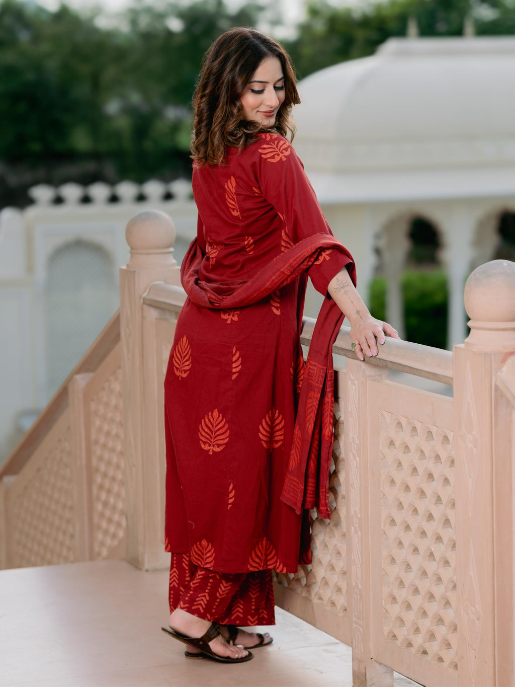 Arayna Women’s Pure Cotton Printed Kurta Pant Dupatta Set | Elegant Ethnic Suit Set with Minimal Leaf Motifs | Straight Fit 3-Piece Set for Women | Crimson Red, X-Large