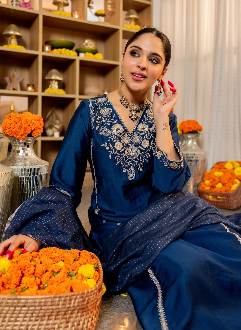 Klosia Women Embroidery Solid Straight Kurta and Pant Set with Dupatta