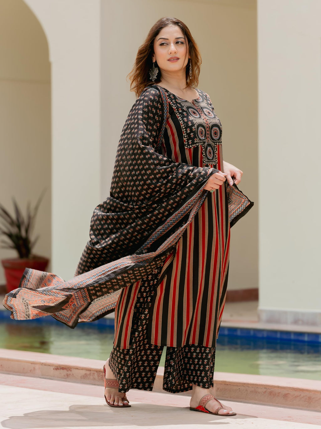 Arayna Women’s Pure Cotton Printed Kurta Pant Dupatta Set | Ajrakh-Inspired Ethnic Suit Set | Straight Fit 3-Piece Set for Women | Midnight Black, 3X-Large