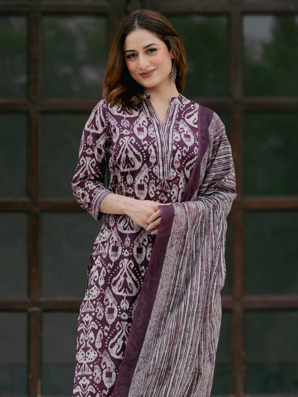 Arayna Women’s 100% Pure Cotton Ikat Printed Ethnic Straight Kurta Pant and Dupatta Set for Women, Plum Purple, XX-Large