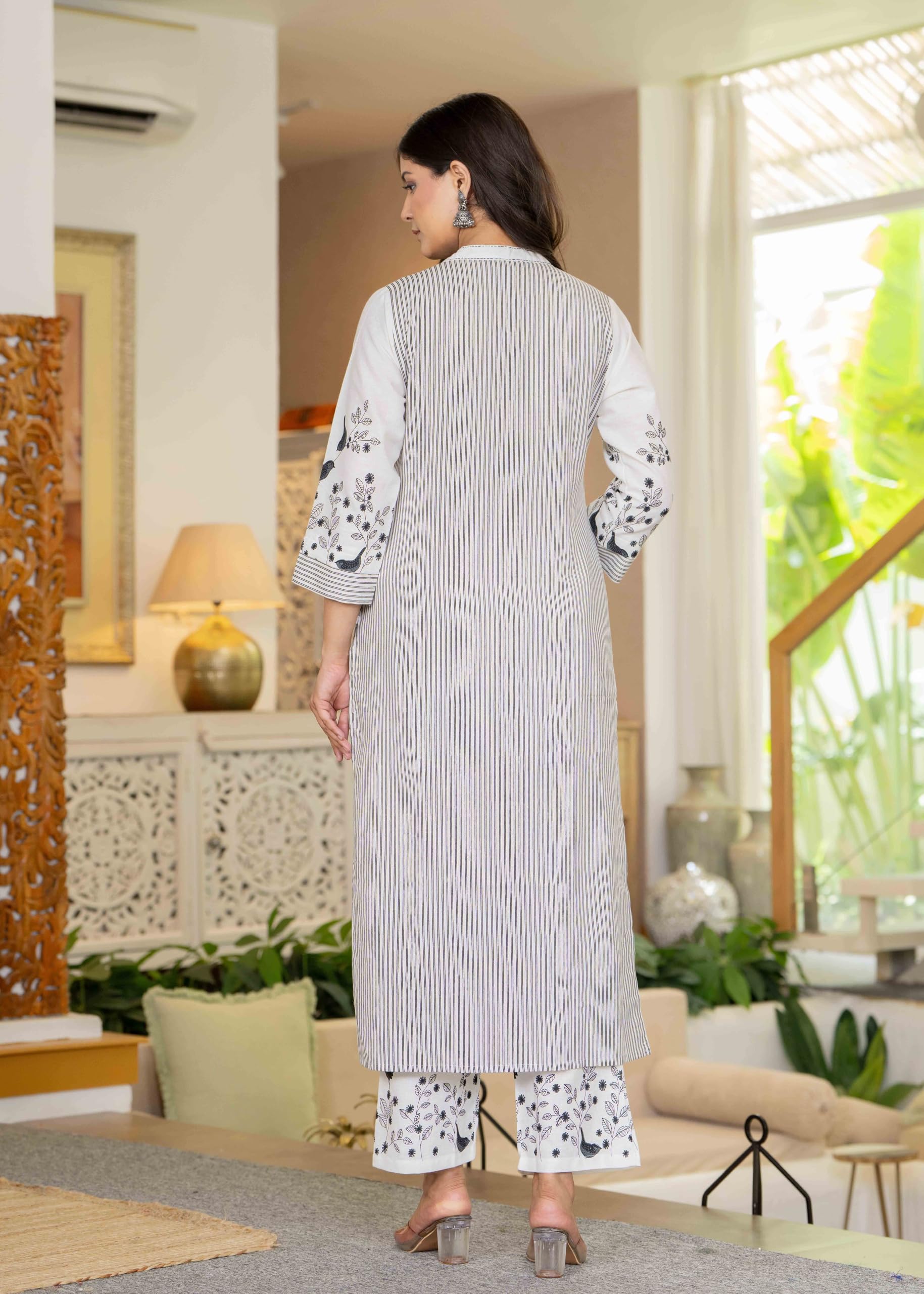 Pistaa's women Cotton Striped Straight salwar Suit Set (Off White, Medium)