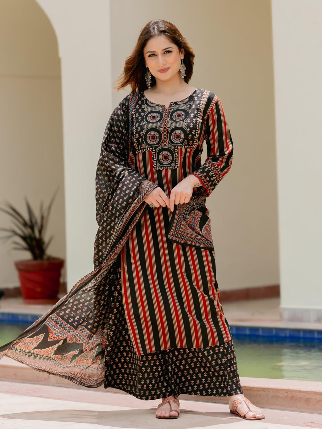 Arayna Women’s Pure Cotton Printed Kurta Pant Dupatta Set | Ajrakh-Inspired Ethnic Suit Set | Straight Fit 3-Piece Set for Women | Midnight Black, 3X-Large