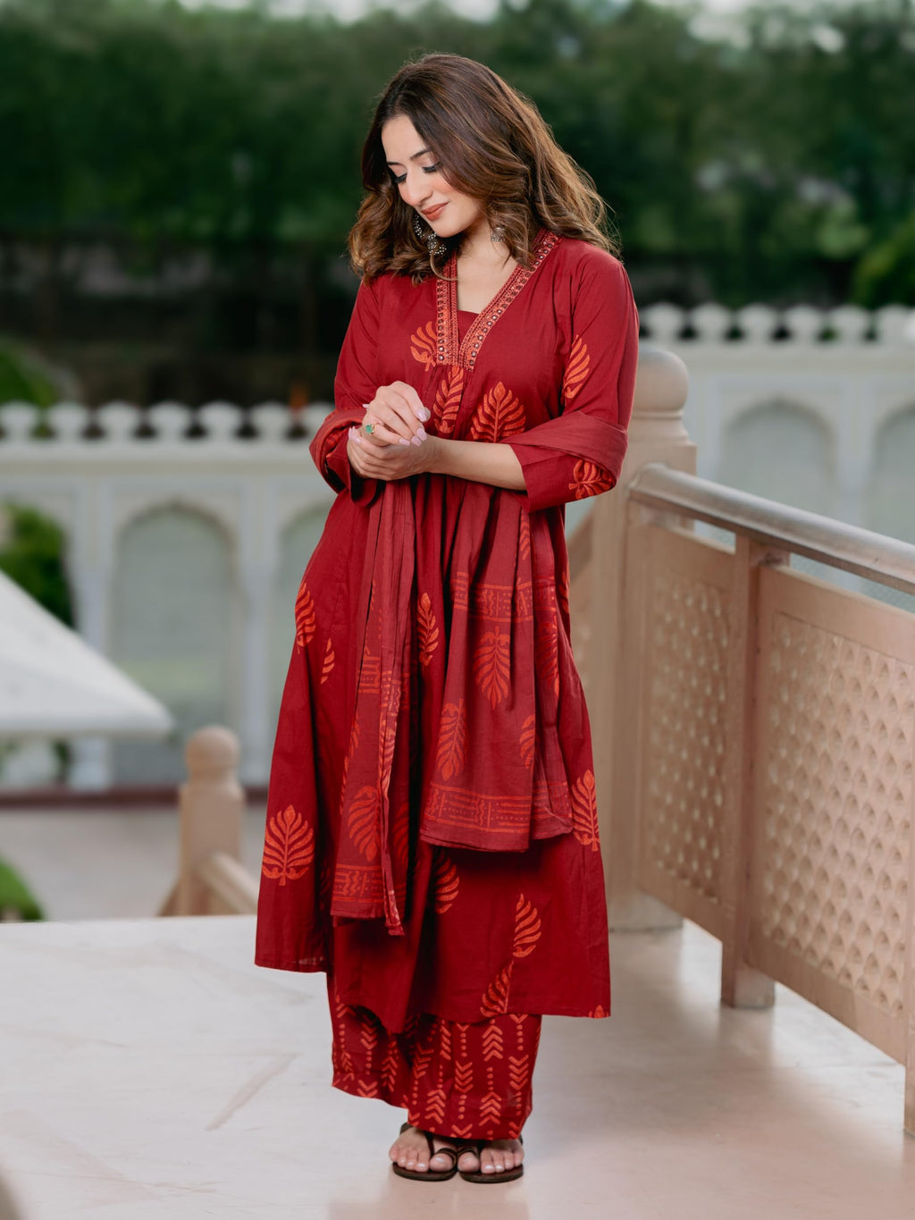 Arayna Women’s Pure Cotton Printed Kurta Pant Dupatta Set | Elegant Ethnic Suit Set with Minimal Leaf Motifs | Straight Fit 3-Piece Set for Women | Crimson Red, X-Large