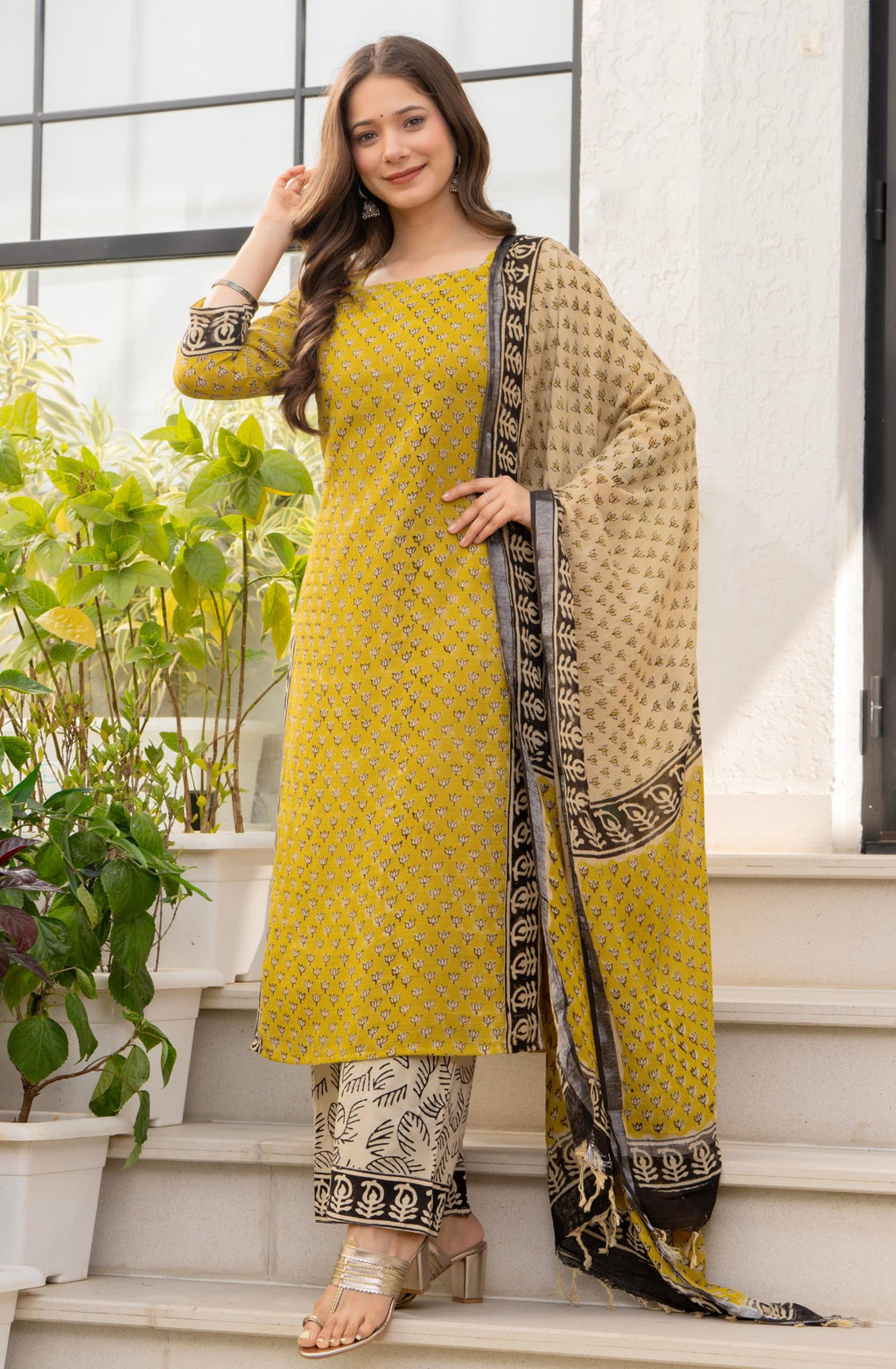 Amayra Women's Pure Cotton Straight Kurta Set with Palazzo Pants & Dupatta|Ethnic wear|Kurta Set for Women(TCK737-N,Yellow,S)