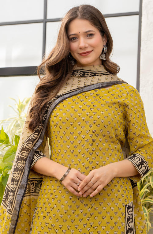 Amayra Women's Pure Cotton Straight Kurta Set with Palazzo Pants & Dupatta|Ethnic wear|Kurta Set for Women(TCK737-N,Yellow,S)